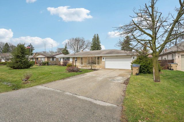 4004 86th PLACE, Kenosha, WI 53142