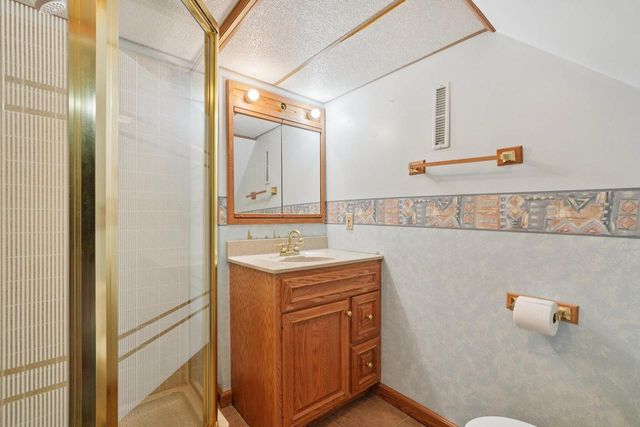 4004 86th PLACE, Kenosha, WI 53142