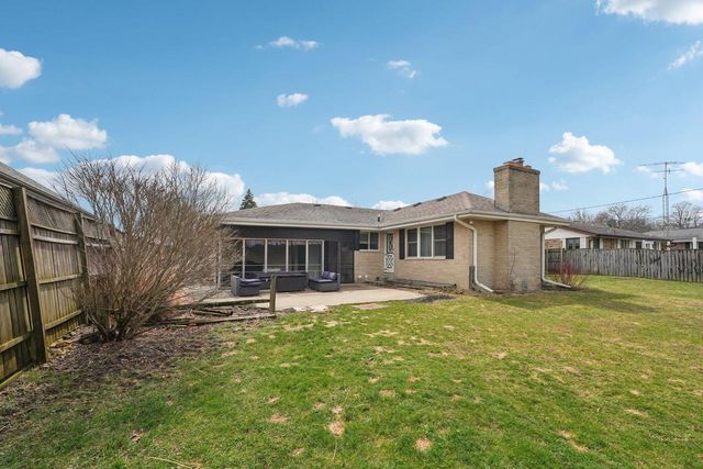 4004 86th PLACE, Kenosha, WI 53142