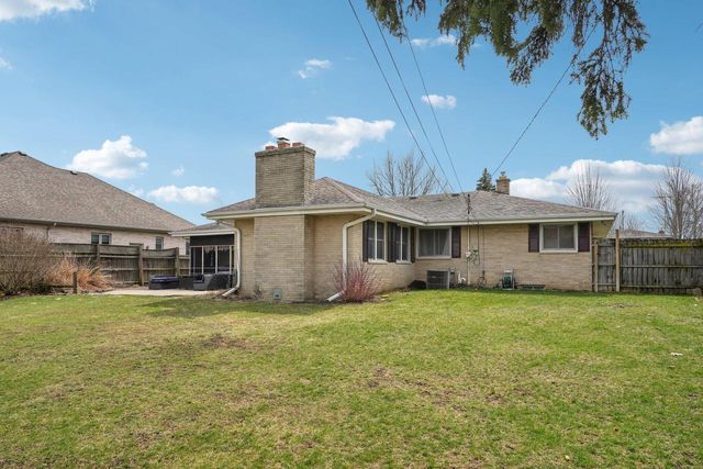 4004 86th PLACE, Kenosha, WI 53142