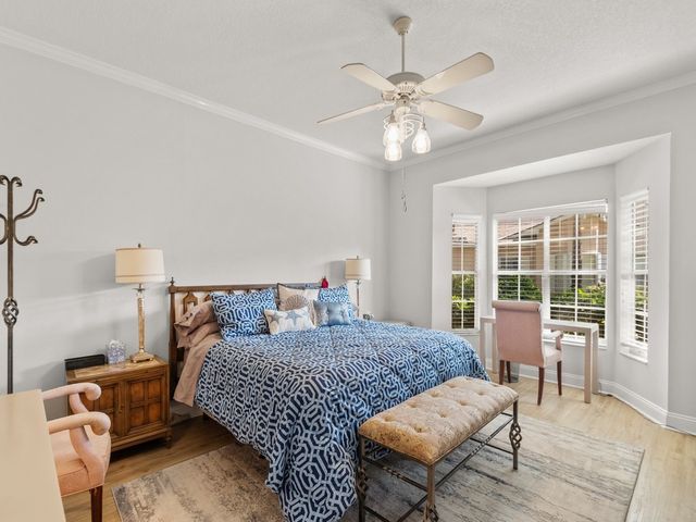 219 Park Shores Circle 219B, Vero Beach, FL 32963