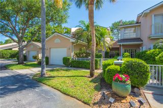 219 Park Shores Circle 219B, Vero Beach, FL 32963