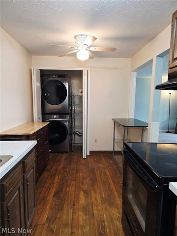 9660 Cove Drive F-16, North Royalton, OH 44133