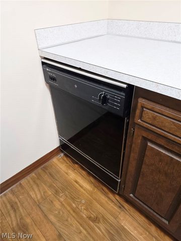 9660 Cove Drive F-16, North Royalton, OH 44133