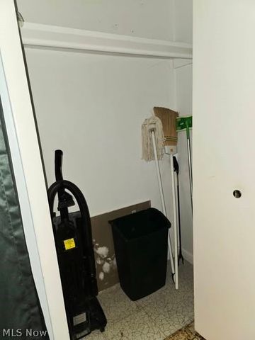 9660 Cove Drive F-16, North Royalton, OH 44133