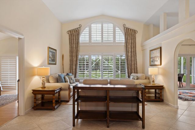 15802 Glen Willow Lane, Wellington, FL 33414