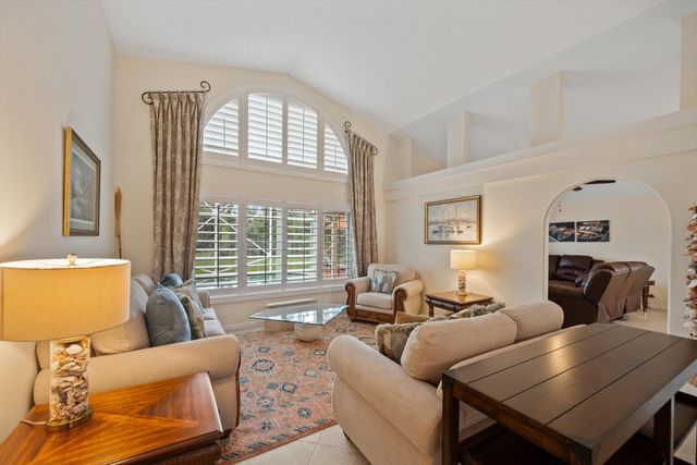 15802 Glen Willow Lane, Wellington, FL 33414