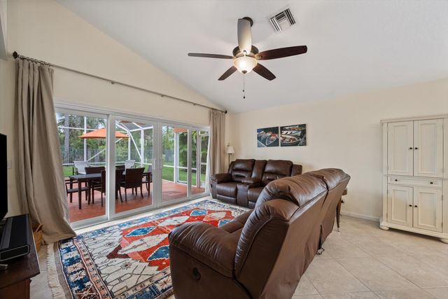 15802 Glen Willow Lane, Wellington, FL 33414