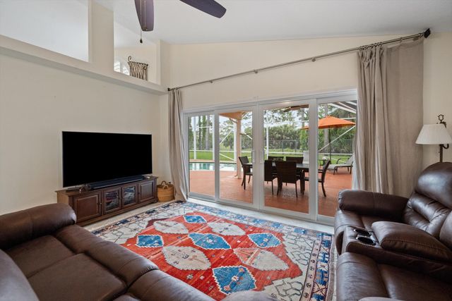 15802 Glen Willow Lane, Wellington, FL 33414