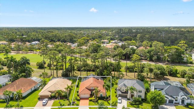 15802 Glen Willow Lane, Wellington, FL 33414
