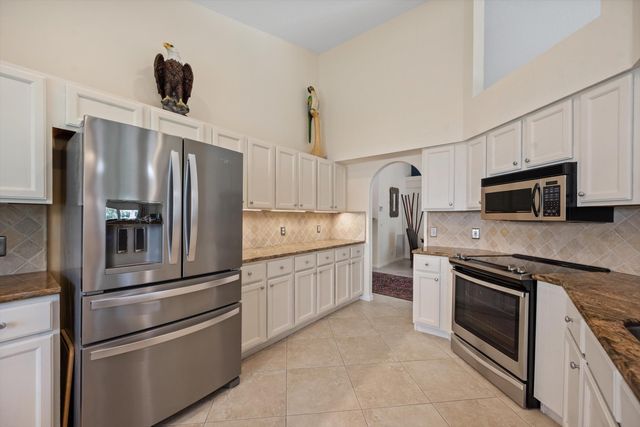 15802 Glen Willow Lane, Wellington, FL 33414