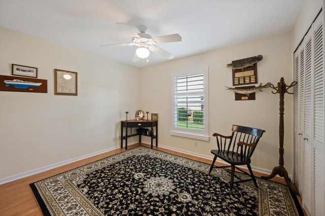 15802 Glen Willow Lane, Wellington, FL 33414