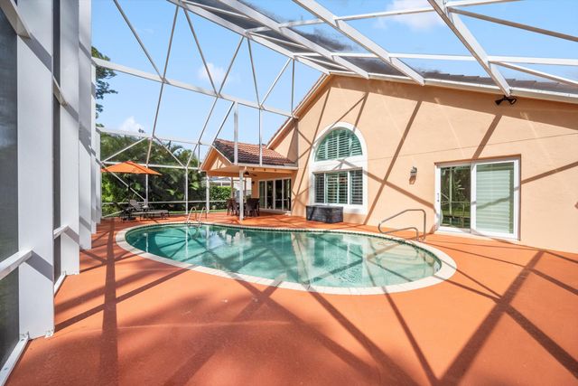15802 Glen Willow Lane, Wellington, FL 33414