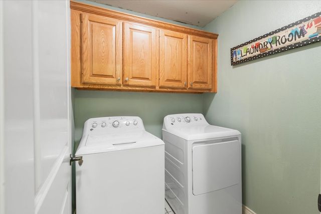 107 N Collin Drive, Chandler, TX 75758