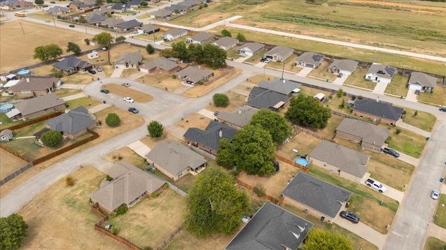 107 N Collin Drive, Chandler, TX 75758