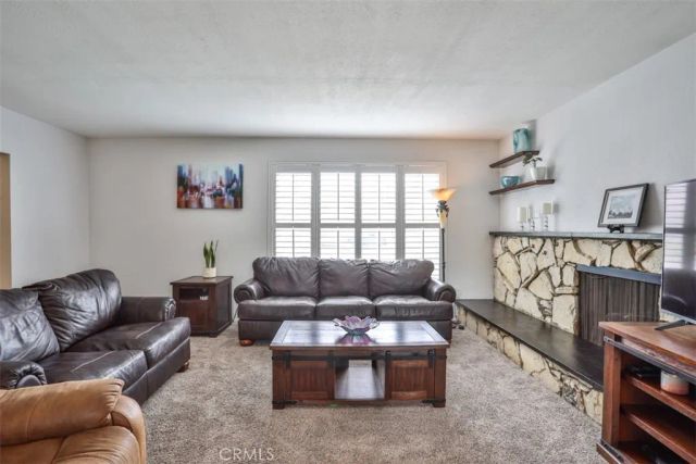 321 Blossom, Brea, CA 92821