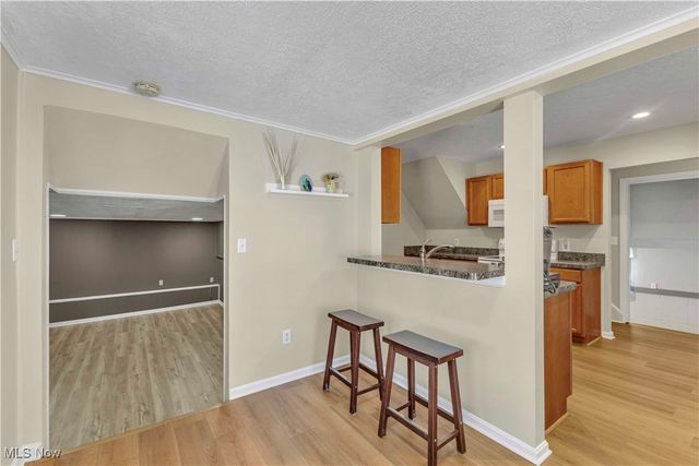 4283 Holl Avenue, Sheffield Lake, OH 44054