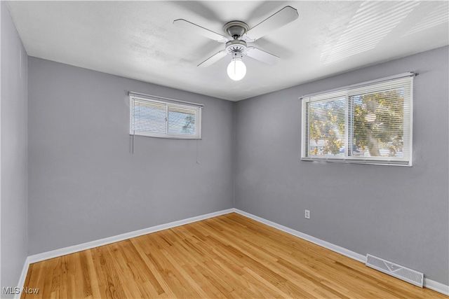 4283 Holl Avenue, Sheffield Lake, OH 44054