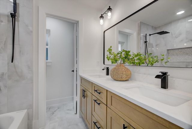 5822 Birchmont Drive, Houston, TX 77092