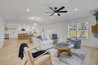 5822 Birchmont Drive, Houston, TX 77092