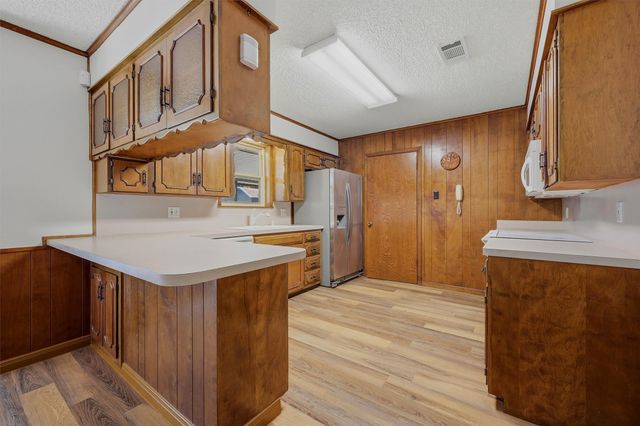 820 Layne Drive, Denison, TX 75020