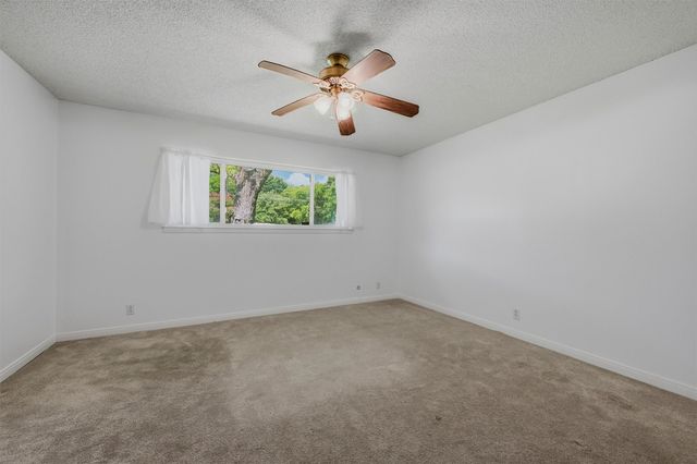 820 Layne Drive, Denison, TX 75020