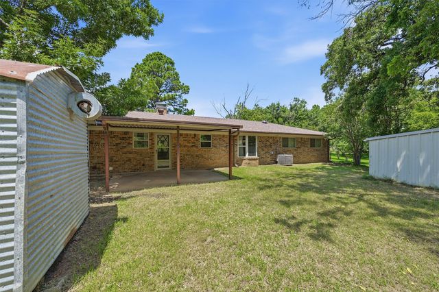 820 Layne Drive, Denison, TX 75020