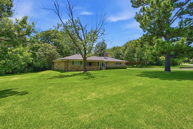 820 Layne Drive, Denison, TX 75020