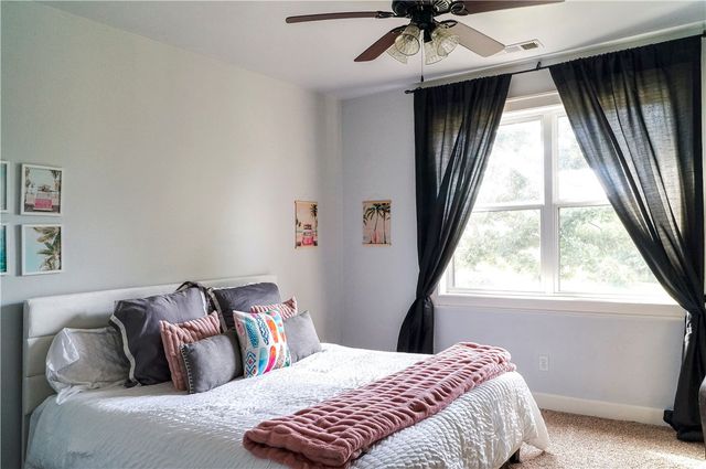 6006 W Kennedy Drive, Fayetteville, AR 72704