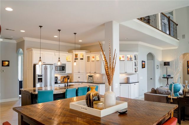 6006 W Kennedy Drive, Fayetteville, AR 72704