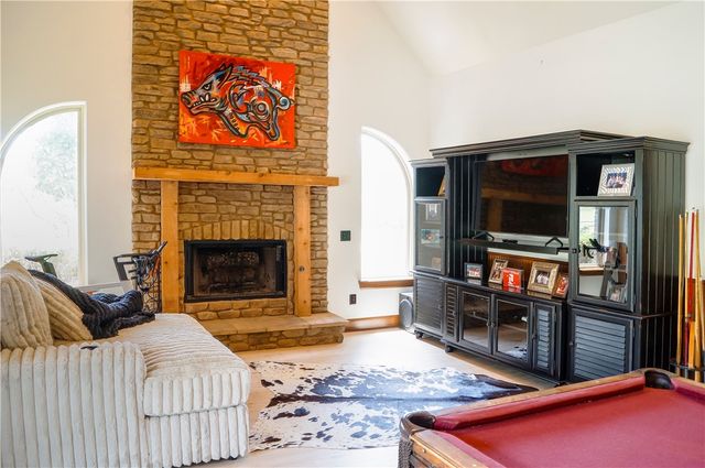 6006 W Kennedy Drive, Fayetteville, AR 72704
