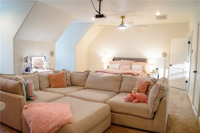 6006 W Kennedy Drive, Fayetteville, AR 72704