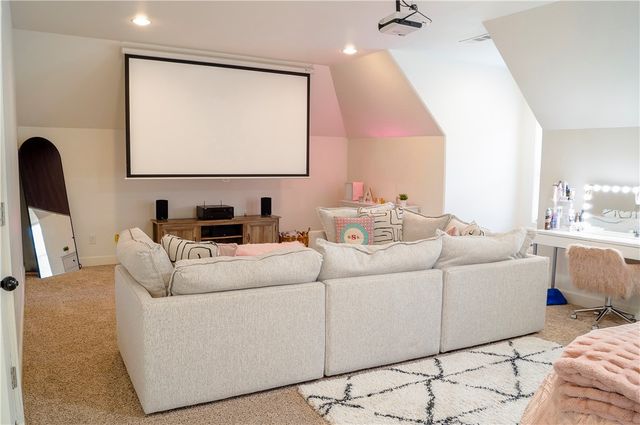 6006 W Kennedy Drive, Fayetteville, AR 72704