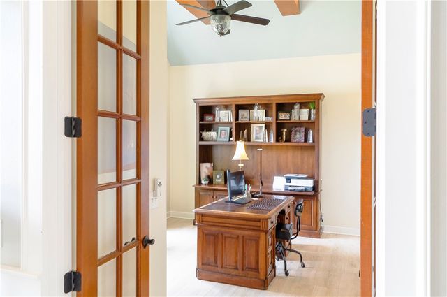 6006 W Kennedy Drive, Fayetteville, AR 72704