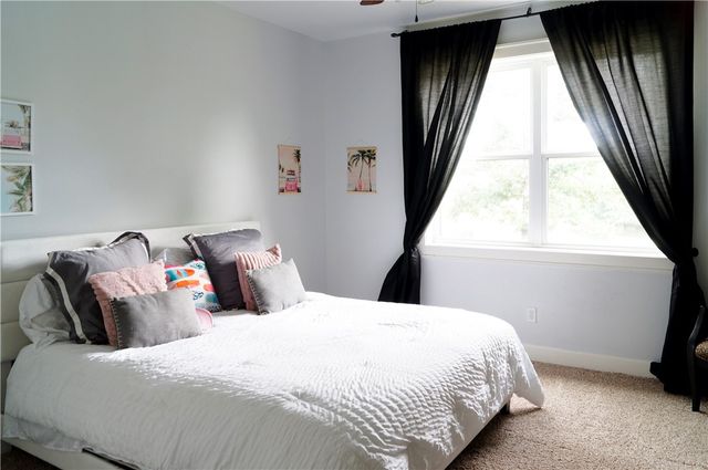 6006 W Kennedy Drive, Fayetteville, AR 72704