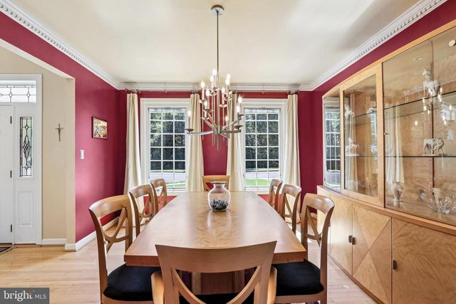 1096 LILY POND LN, Yardley, PA 19067