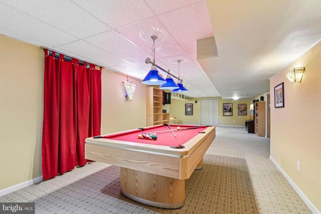 1096 LILY POND LN, Yardley, PA 19067