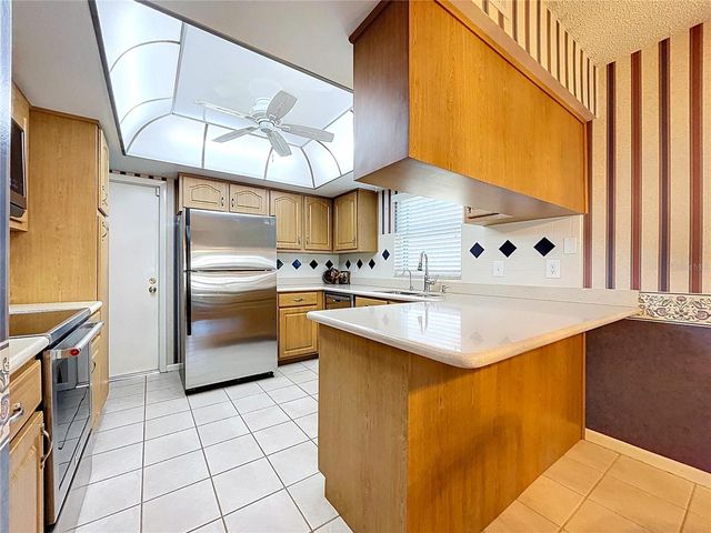 14711 TALL TREE DRIVE, Lutz, FL 33559