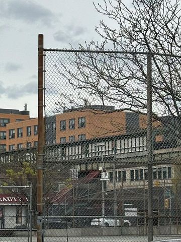 613 New Jersey Avenue 1st Floor, Brooklyn, NY 11207