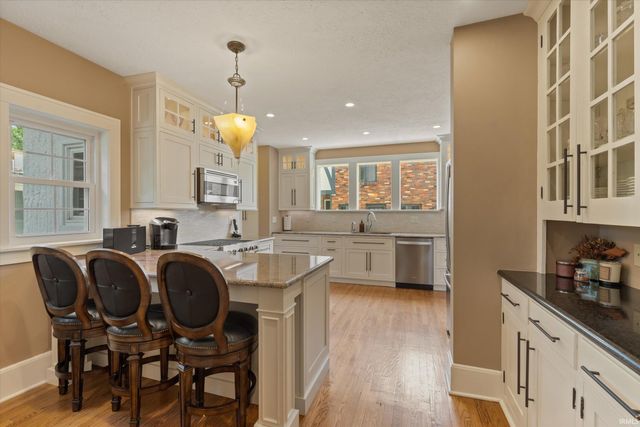 1315 E Wayne Street North Street, South Bend, IN 46615