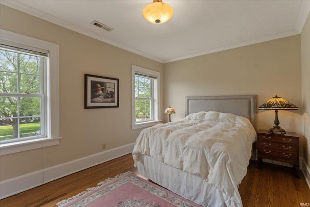 1315 E Wayne Street North Street, South Bend, IN 46615