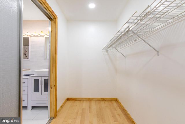 27 BRUNSWICK DR, Mount Pocono, PA 18344