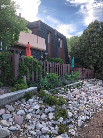 2953 Mesa Road B, Colorado Springs, CO 80904