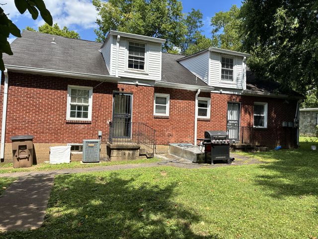 1416 Greenland Ave, Nashville, TN 37216