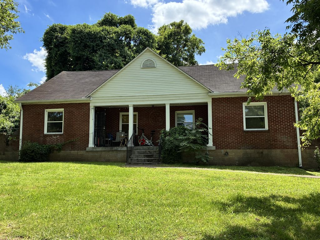1416 Greenland Ave, Nashville, TN 37216