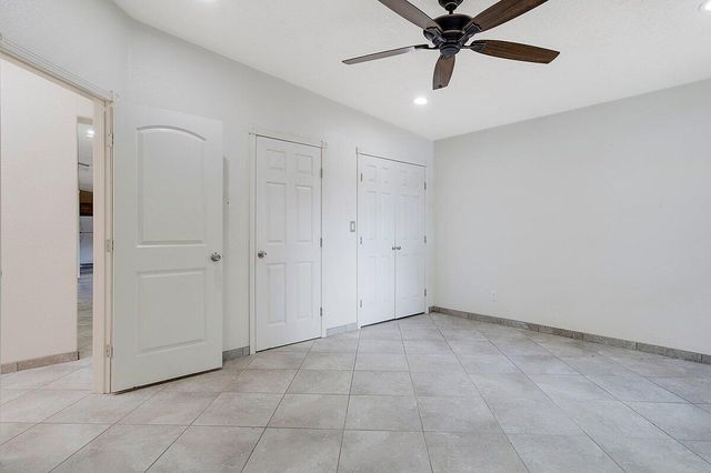 2713 Barcelona Road SW, Albuquerque, NM 87105