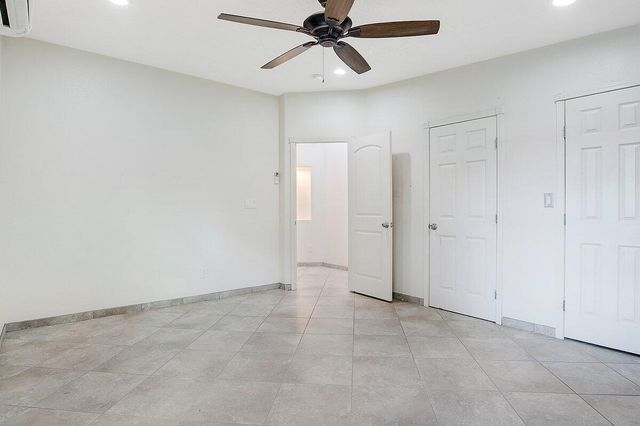 2713 Barcelona Road SW, Albuquerque, NM 87105