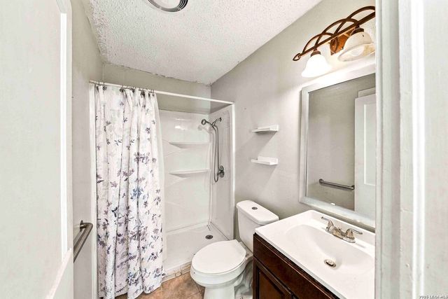 146 Zilla St, San Antonio, TX 78212