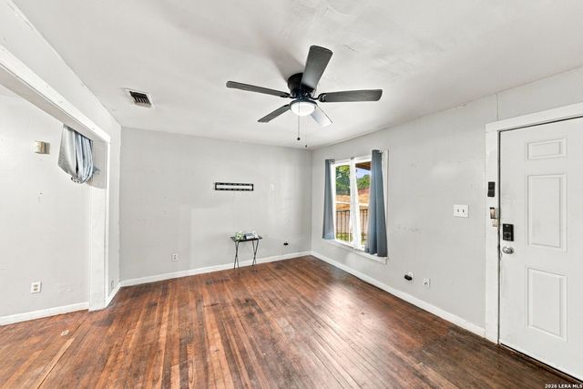 146 Zilla St, San Antonio, TX 78212