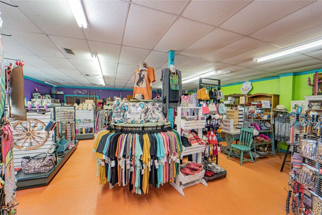 3402 W Walker Street, Breckenridge, TX 76424